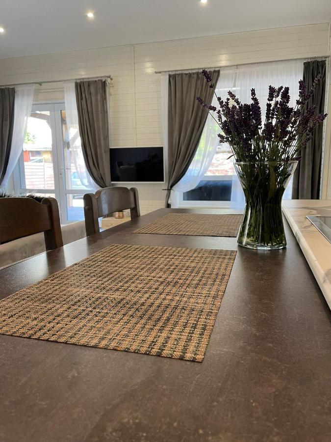 Apartamenti Starp Krastiem Liepāja Dış mekan fotoğraf
